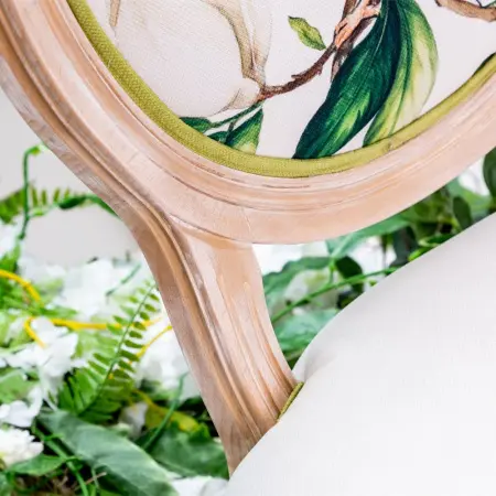 Барный стул «Цветущая аристократка» (лайт голд), версия 1