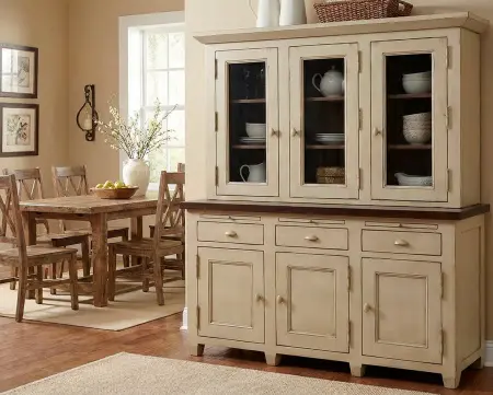 Буфет трёхдверный Провинция
