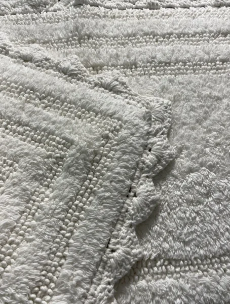 Коврик универсальный RUFFLES  молочный