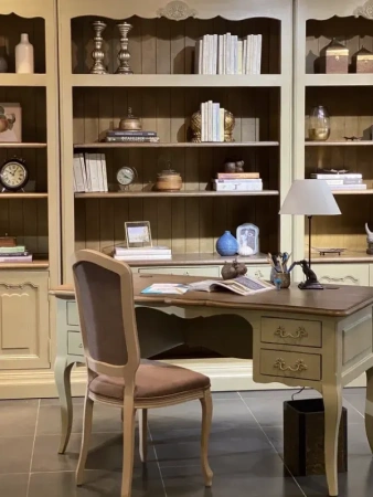 Стул Лорд экспозиция