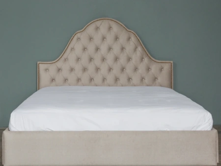 Кровать двуспальная 180х200 желтая с каретной стяжкой Alina Tufted Wheat