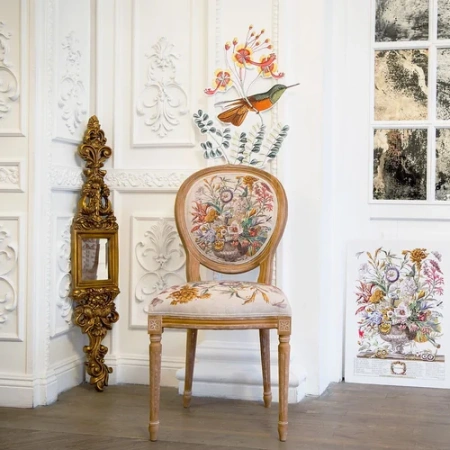 Стул «12 месяцев цветения», версия Сентябрь