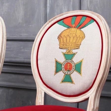 Стул «Королевский Венгерский орден Святого Стефана»