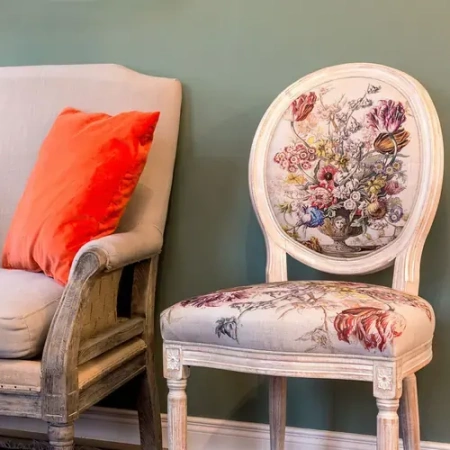 Стул «12 месяцев цветения», версия Апрель