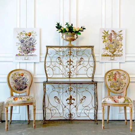 Стул «12 месяцев цветения», версия Февраль