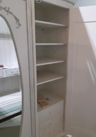 Шкаф платяной с зеркалом трехдверный Камея 